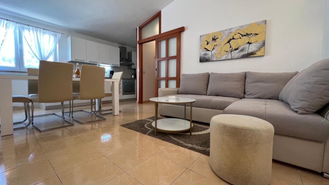 Ferienwohnung House Roca Vodice Exterior foto