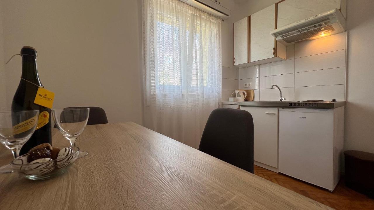 Ferienwohnung House Roca Vodice Exterior foto