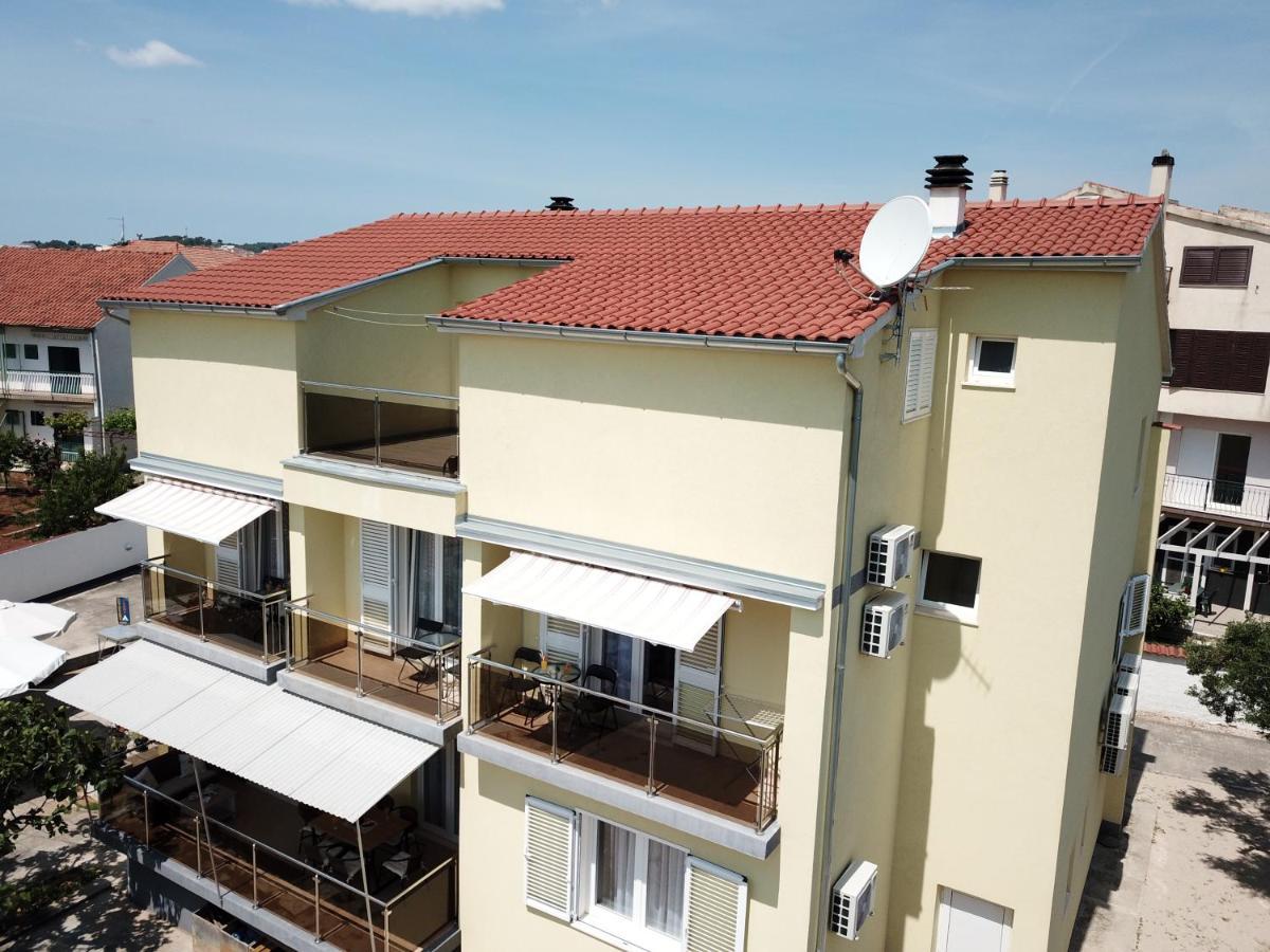 Ferienwohnung House Roca Vodice Exterior foto